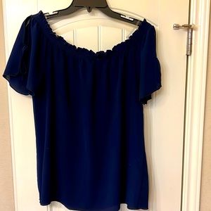 Navy blue top